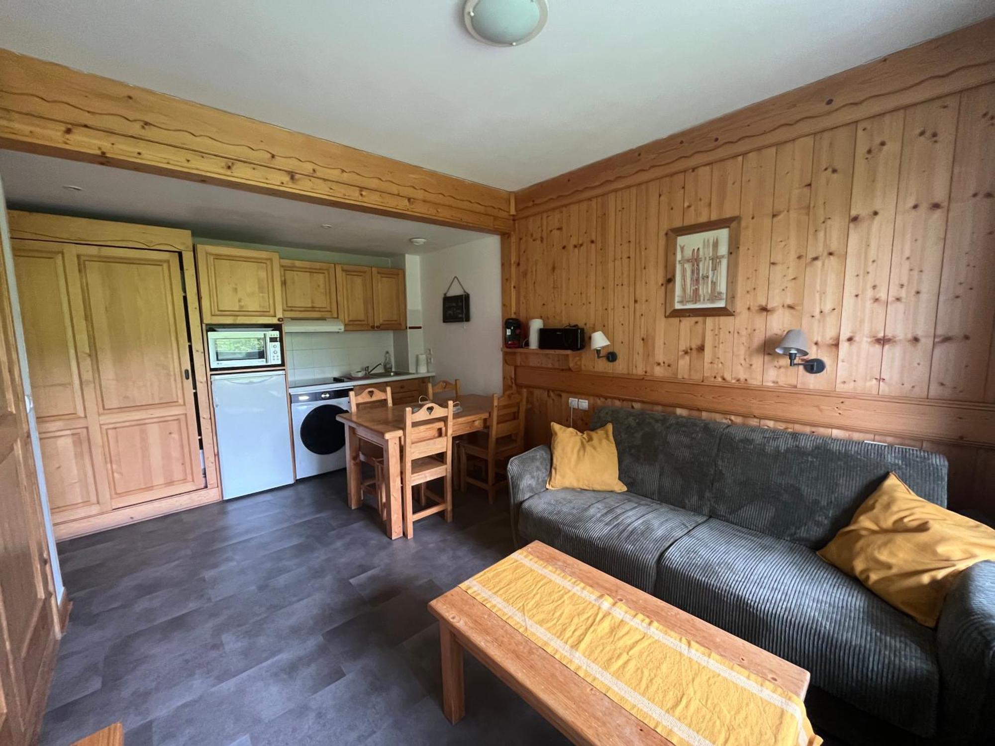 Apartment T2 Pour 6 Personnes A *